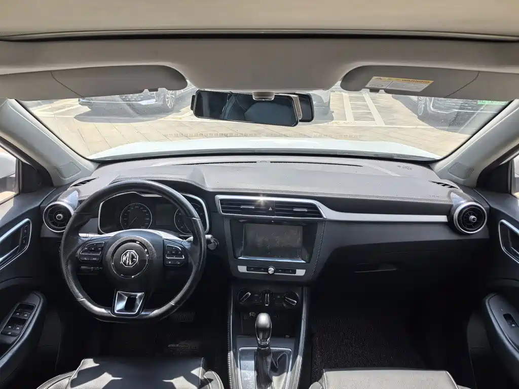 MG ZS — миниатюра 13