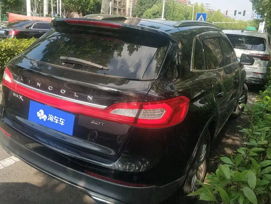 Lincoln MKX — миниатюра 3