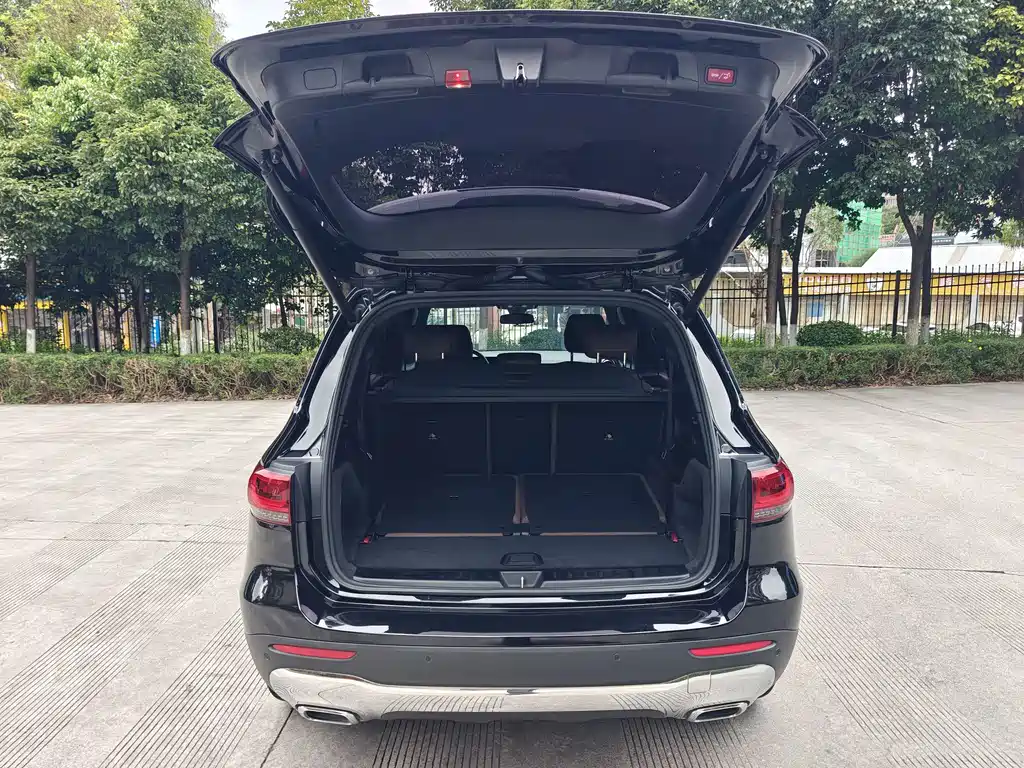 Mercedes-Benz GLB — миниатюра 19