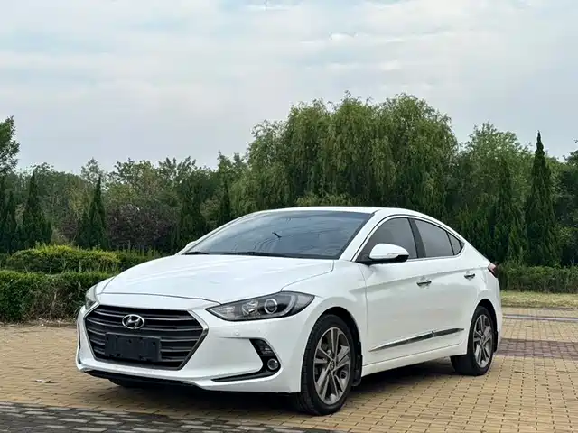 Hyundai Elantra Langdong