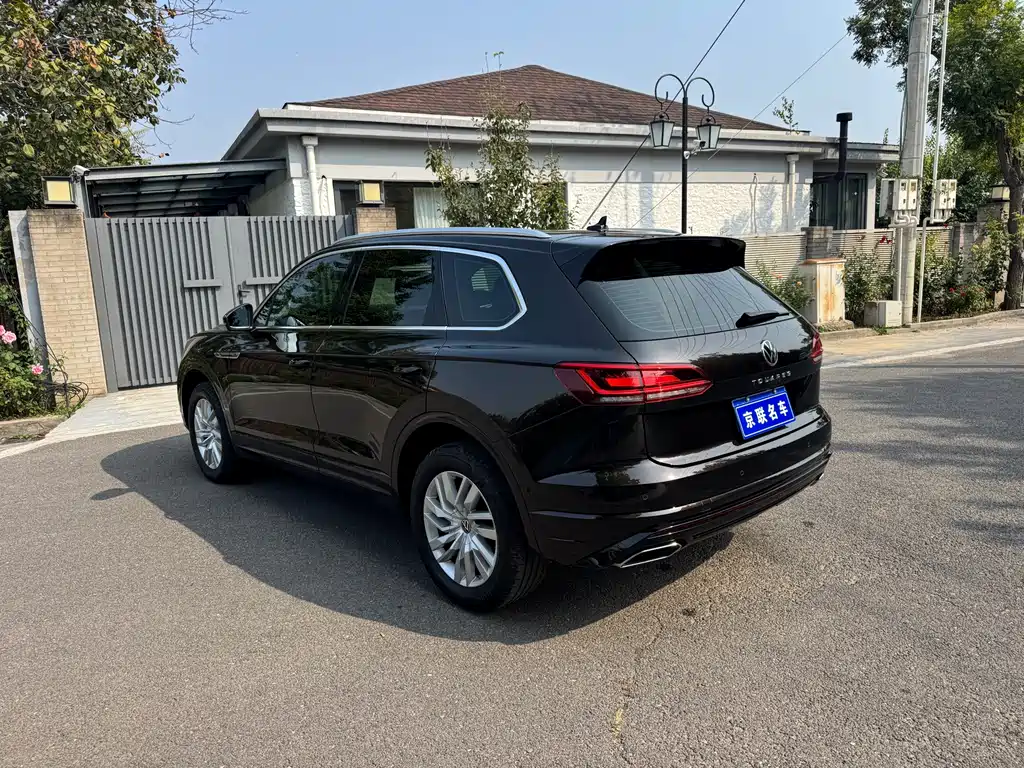 Volkswagen Touareg — миниатюра 13