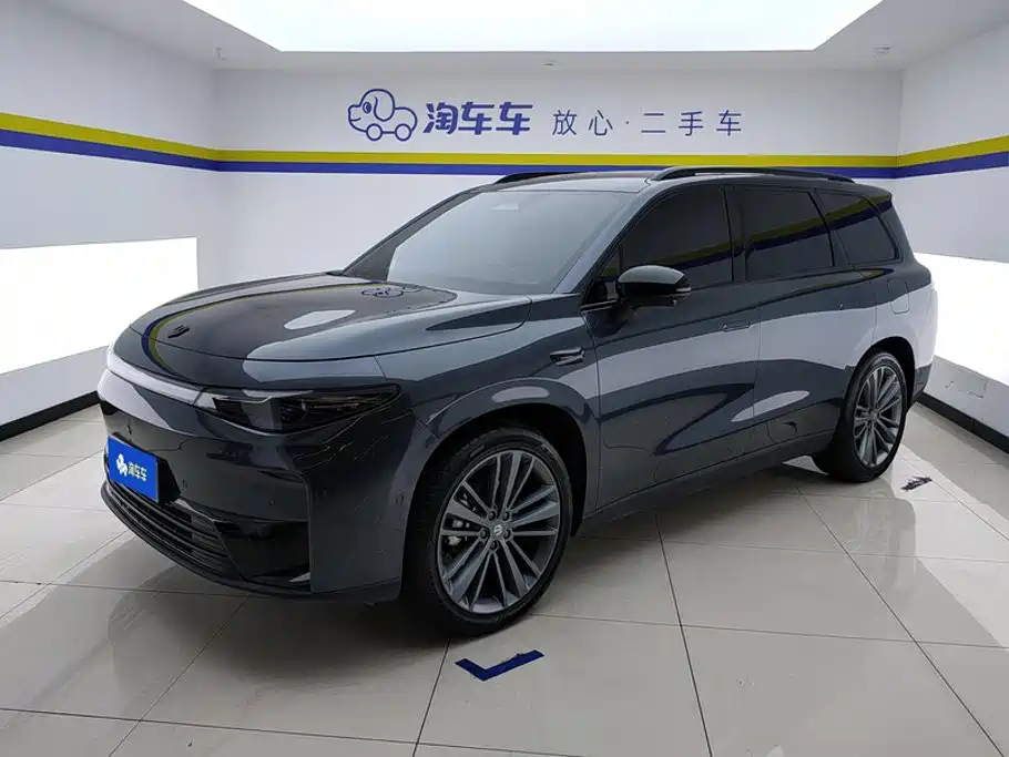 Leapmotor C16