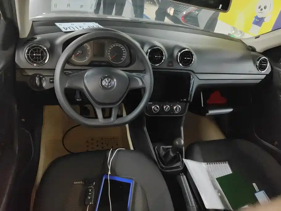 Volkswagen Jetta — миниатюра 12