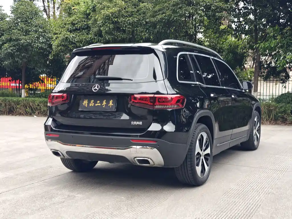 Mercedes-Benz GLB — миниатюра 14