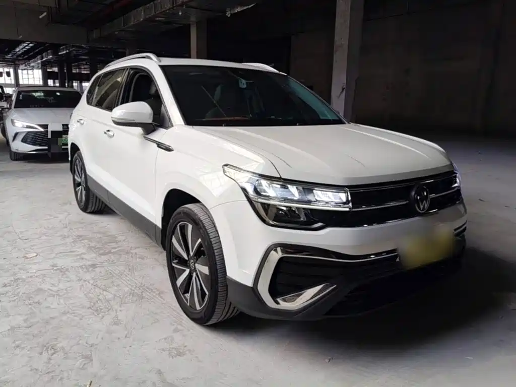 Volkswagen Tharu — миниатюра 4