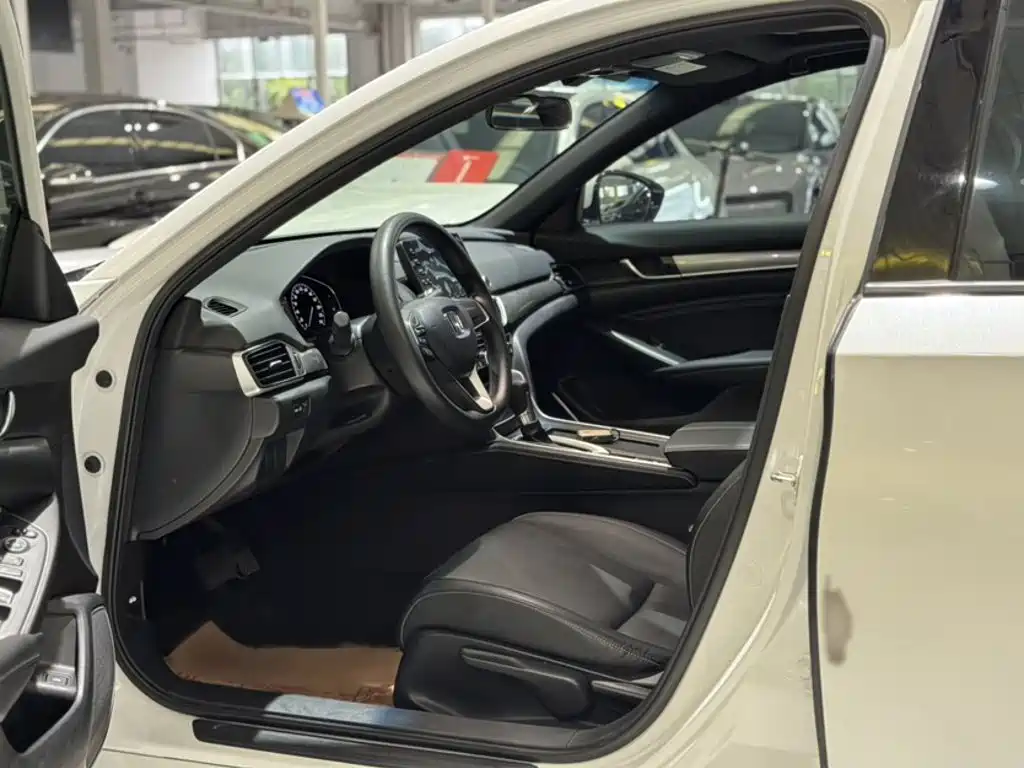 Honda Inspire — миниатюра 16