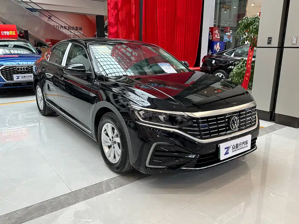 VOLKSWAGEN PASSAT NEW ENERGY