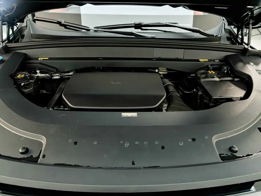 Li Auto Li L7 — миниатюра 26