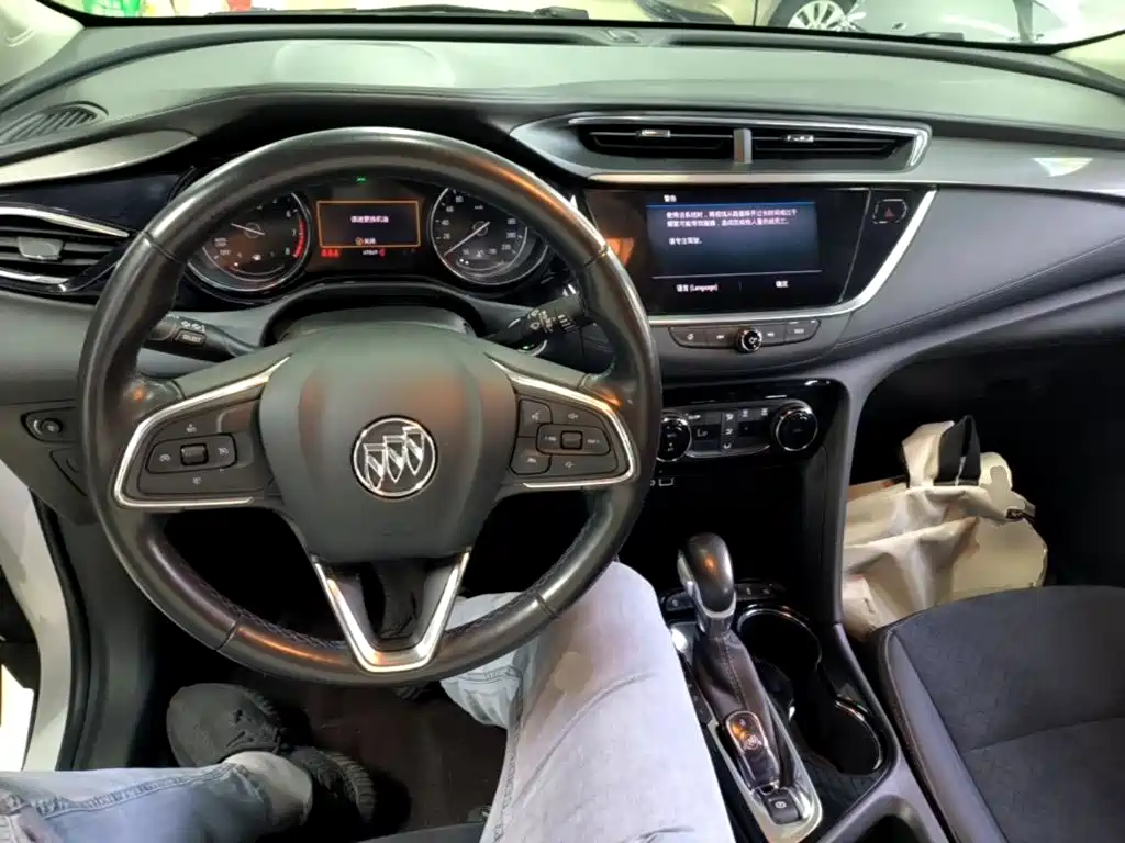 Buick Encore GX — миниатюра 10