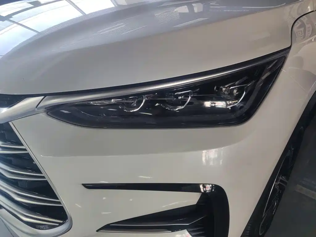 BYD Tang New Energy — миниатюра 24