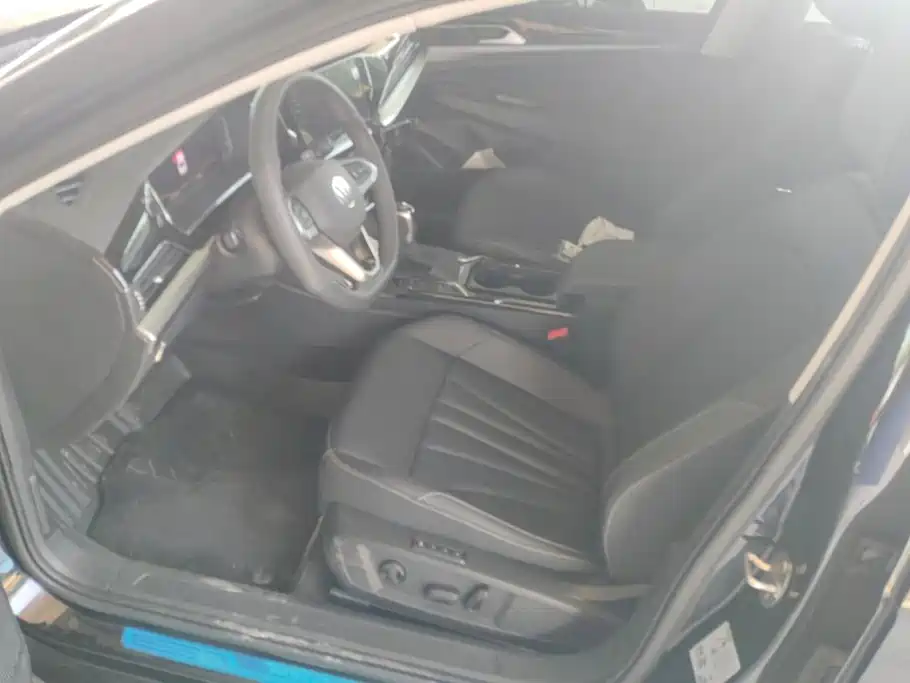 Volkswagen Passat — миниатюра 9
