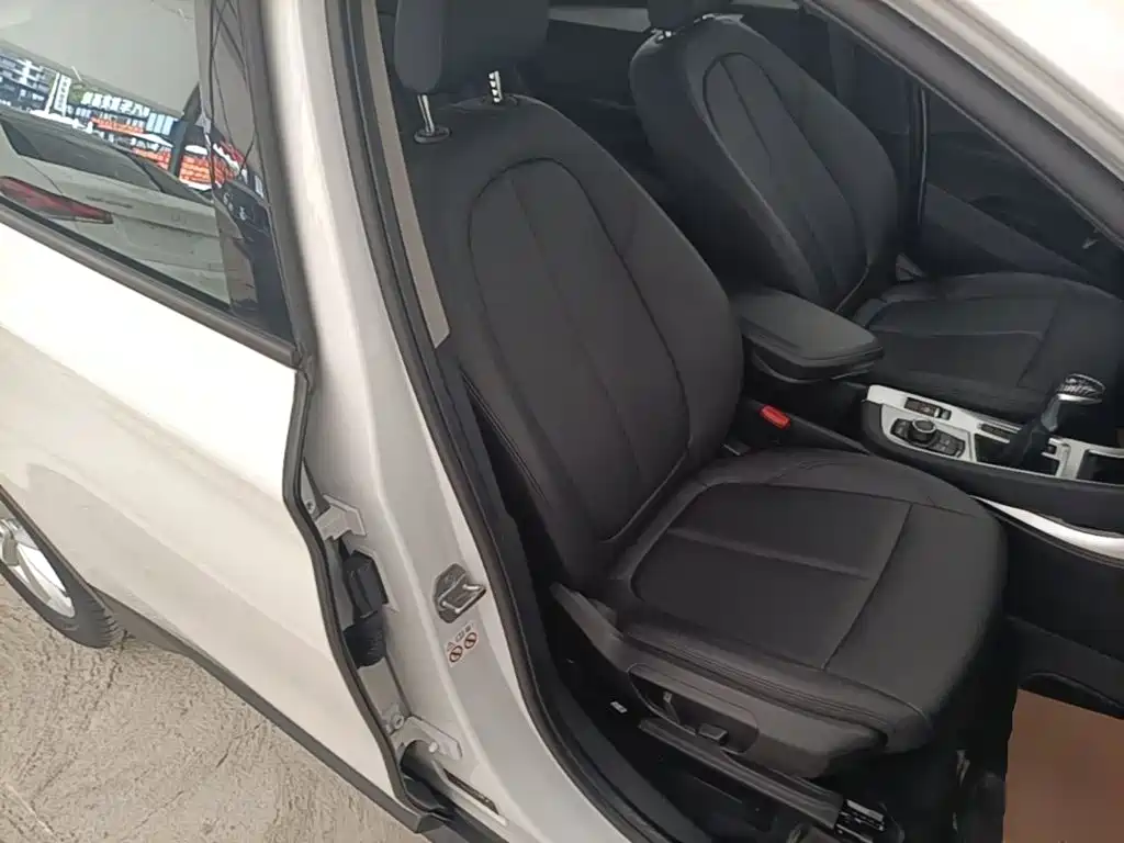 BMW X1 — миниатюра 25