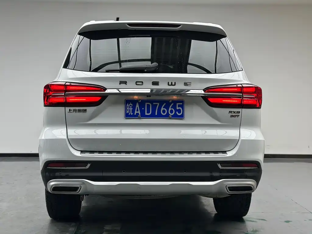 Roewe RX8 — миниатюра 15