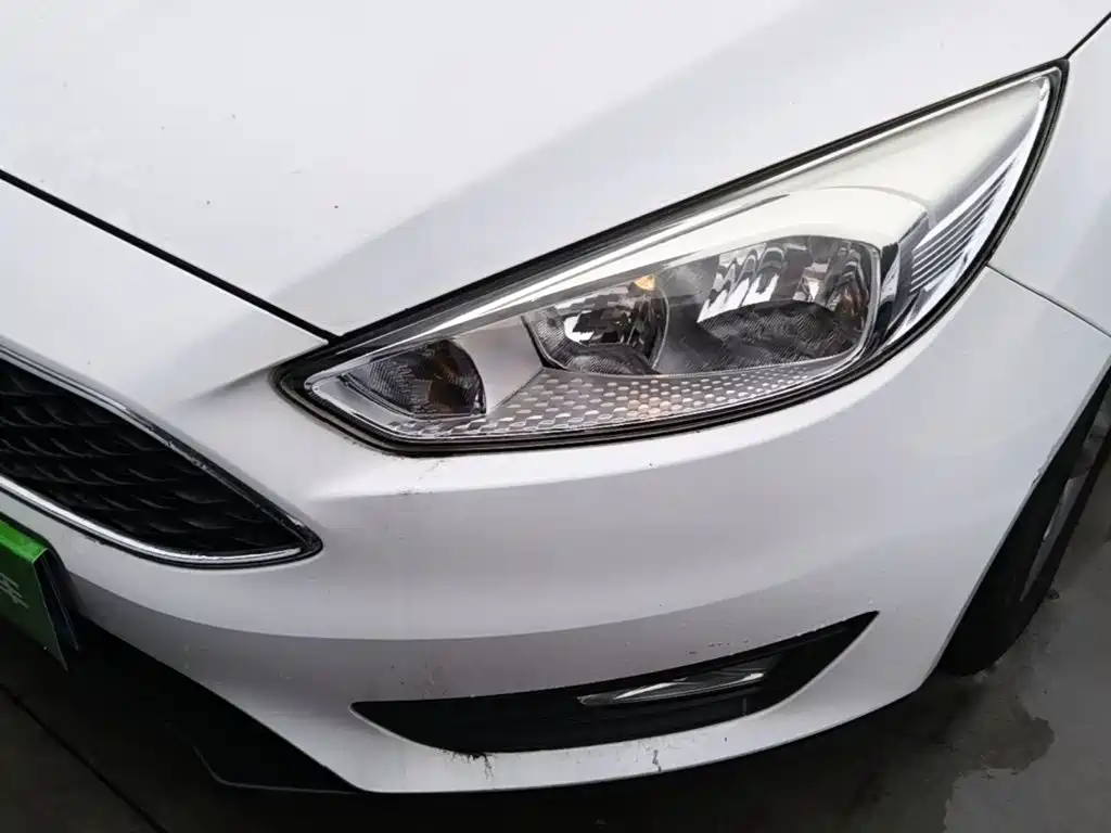 Ford Focus — миниатюра 24