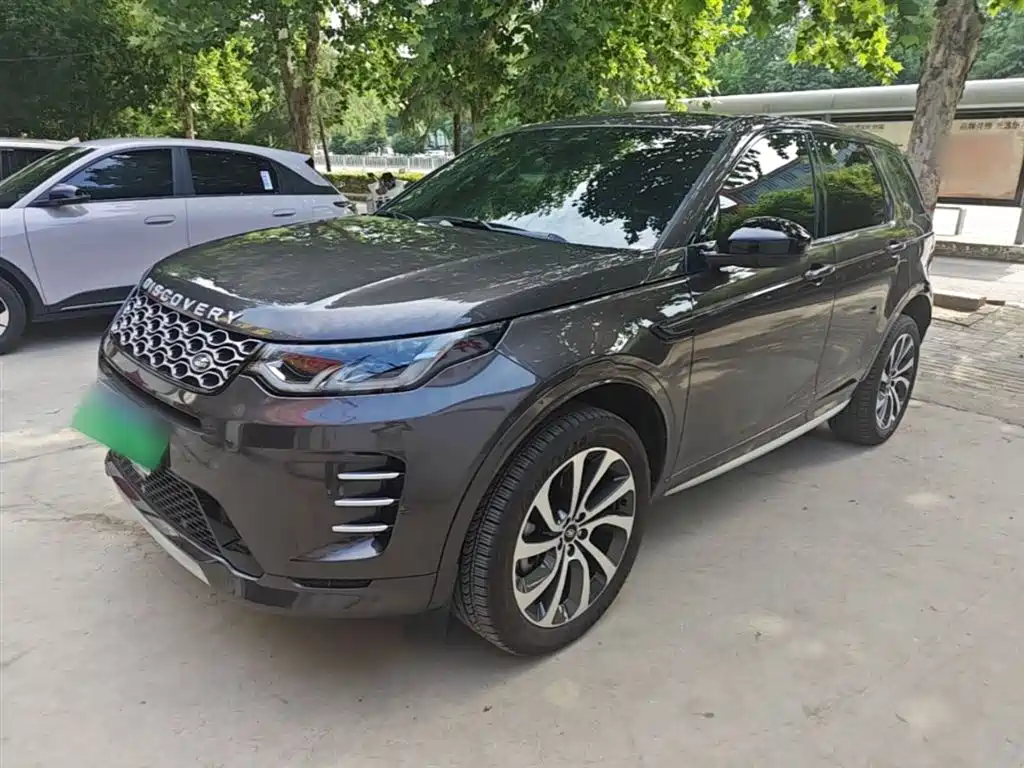 Land Rover Discovery Sport 2024