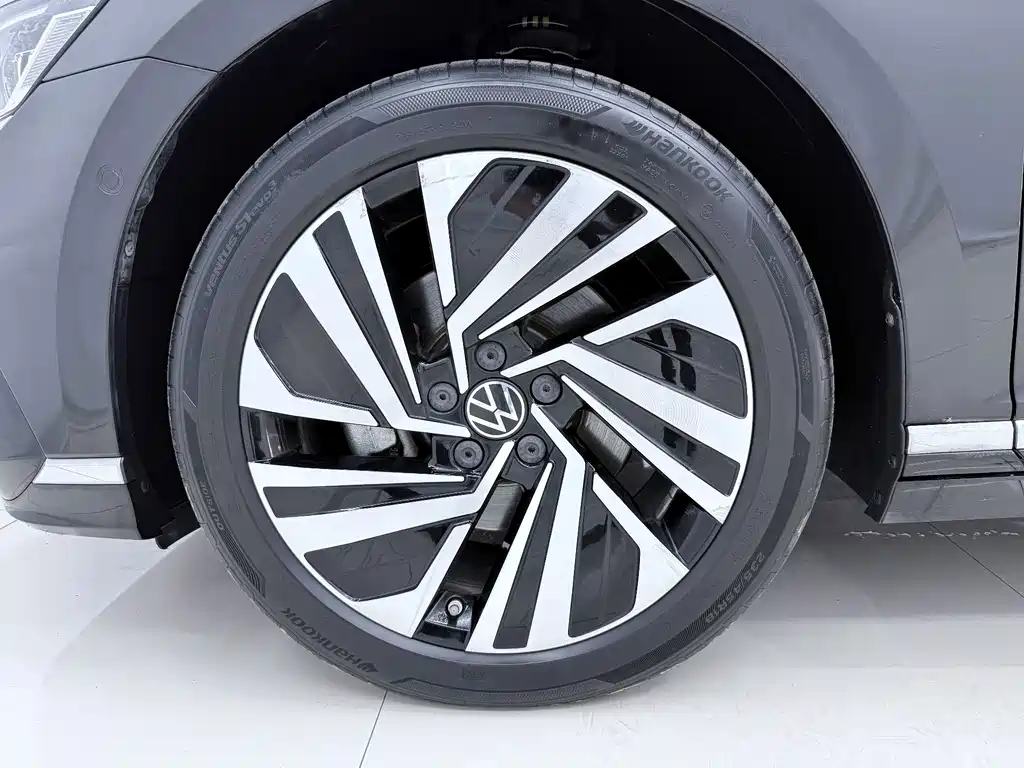 Volkswagen Magotan PHEV — миниатюра 17