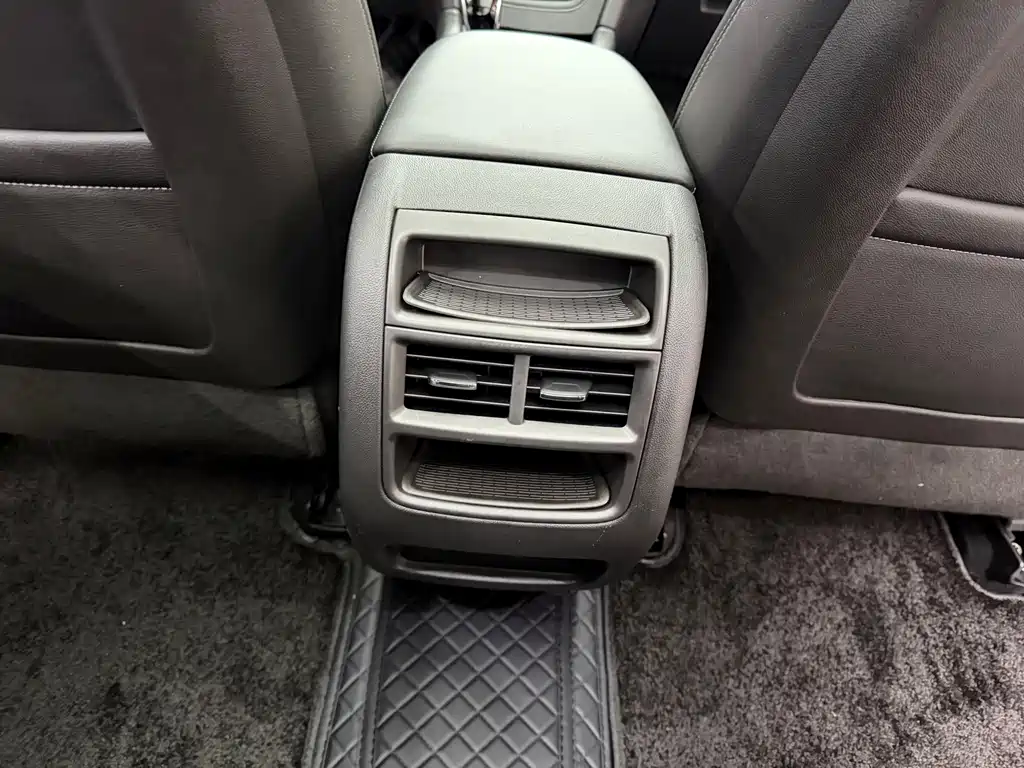 Cadillac XT5 — миниатюра 15