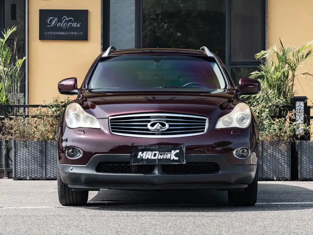 Infiniti QX50 (Import) — миниатюра 2