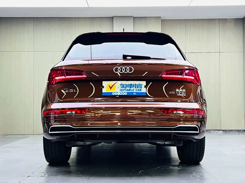 Audi Q5L — миниатюра 5
