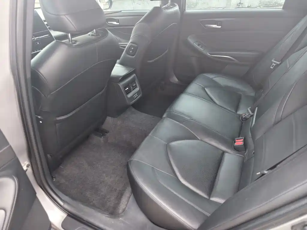 Toyota Avalon — миниатюра 11