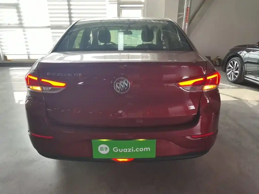 Buick Excelle — миниатюра 6