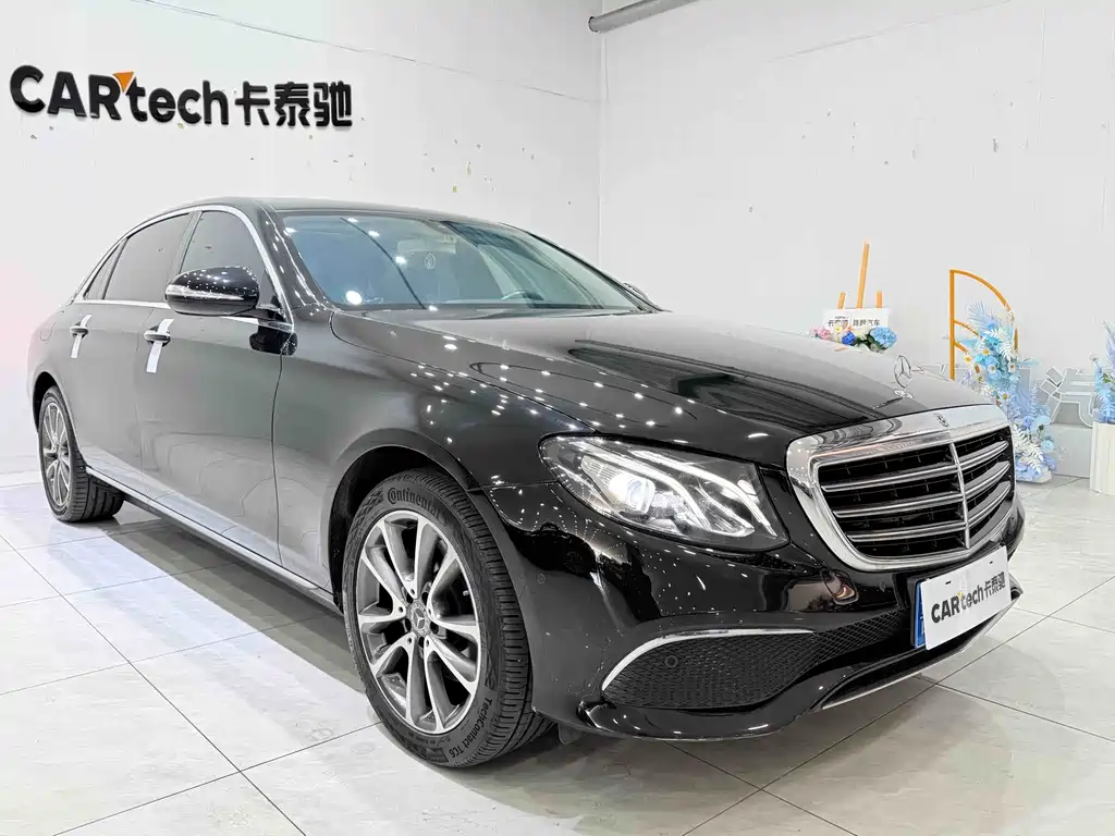 Mercedes-Benz E-Class — миниатюра 3