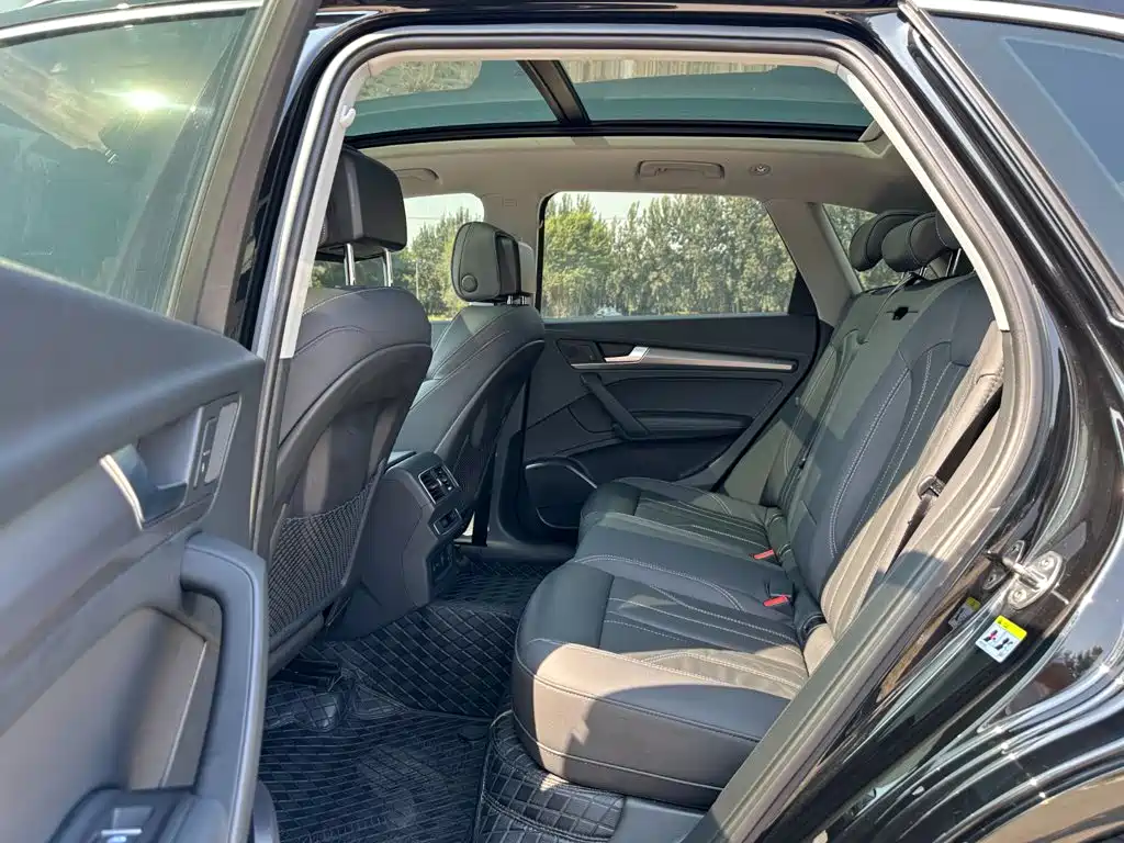 Audi Q5L — миниатюра 10