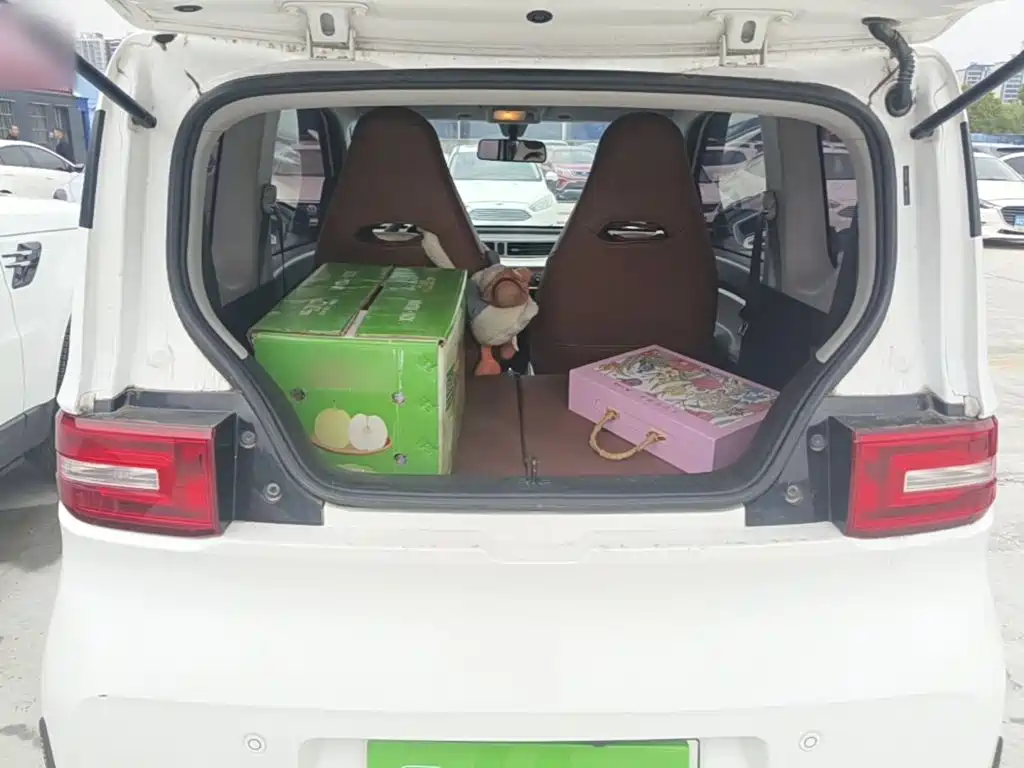 Wuling MINIEV — миниатюра 19