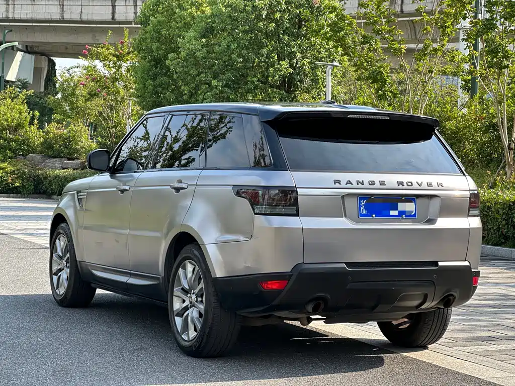 Land Rover Sport — миниатюра 4