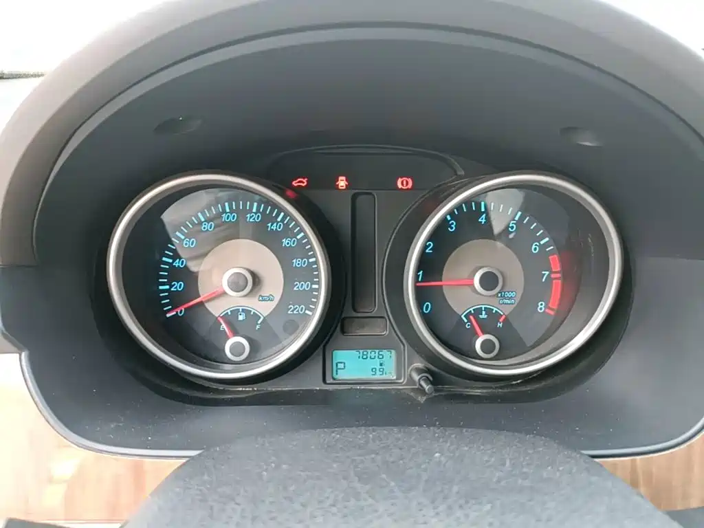 Buick Excelle — миниатюра 12