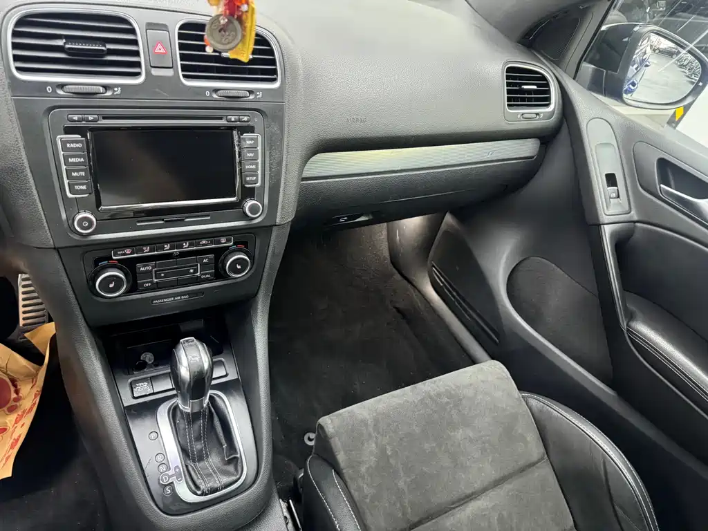 Volkswagen Golf (Import) — миниатюра 6