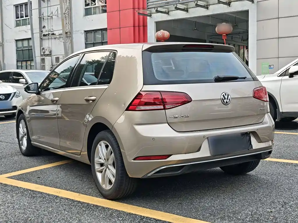 Volkswagen Golf — миниатюра 5