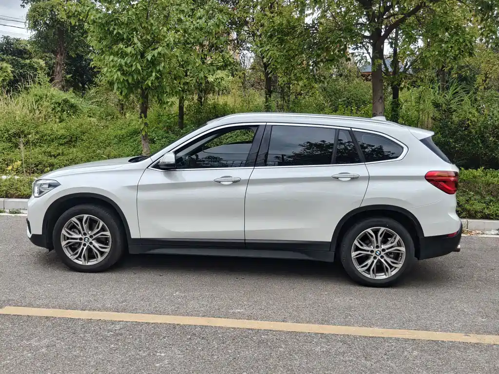 BMW X1 — миниатюра 4