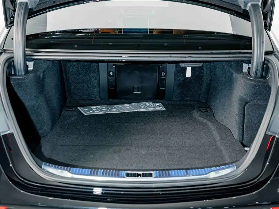 Mercedes-Benz S-Class New Energy — миниатюра 27