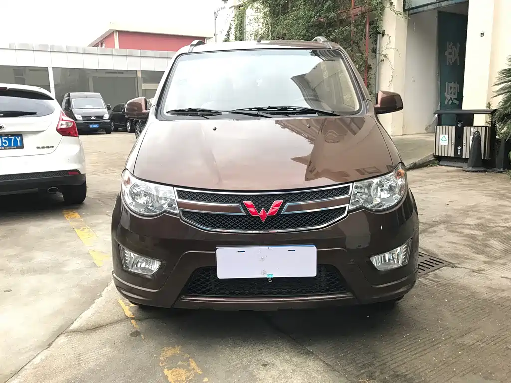 Wuling Hongguang — миниатюра 2