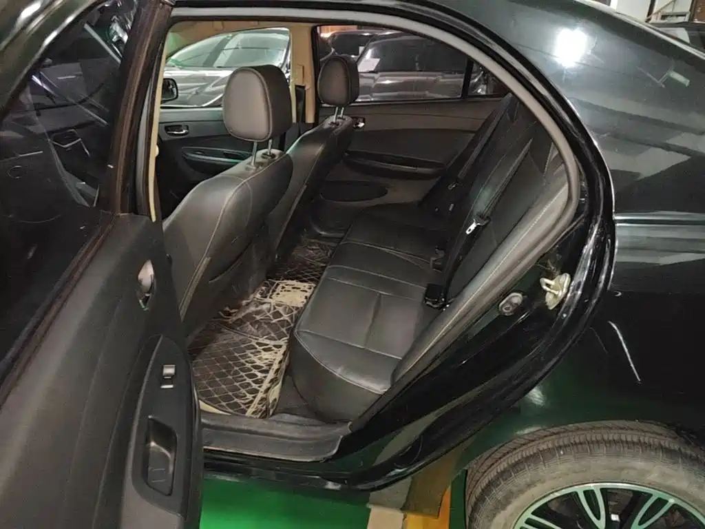 BYD F3 — миниатюра 13
