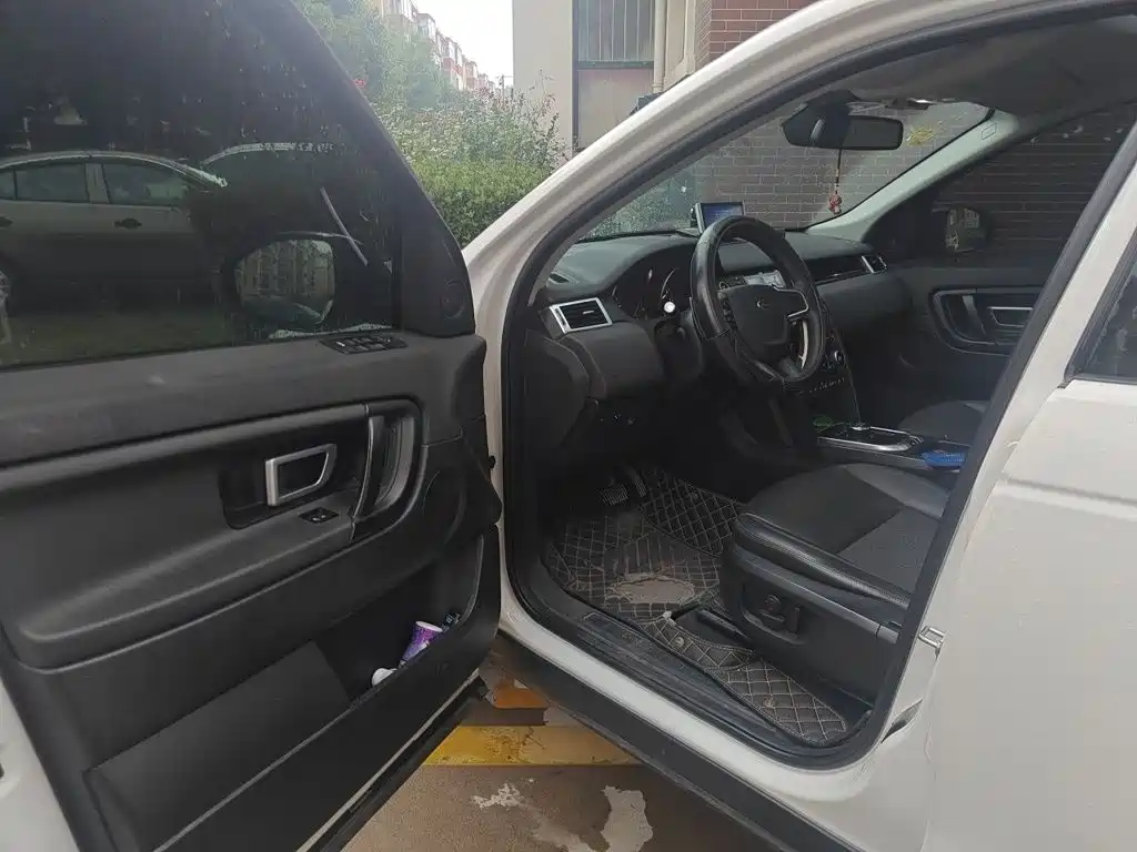 Land Rover Discovery Sport — миниатюра 14