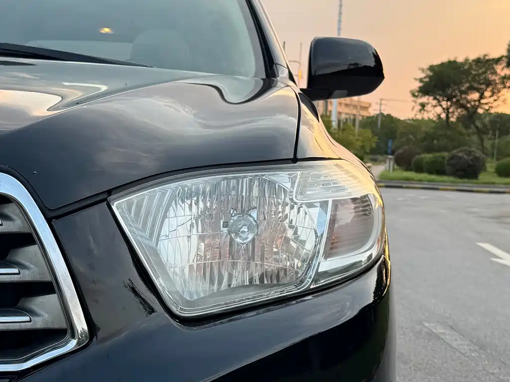 Toyota Highlander — миниатюра 27