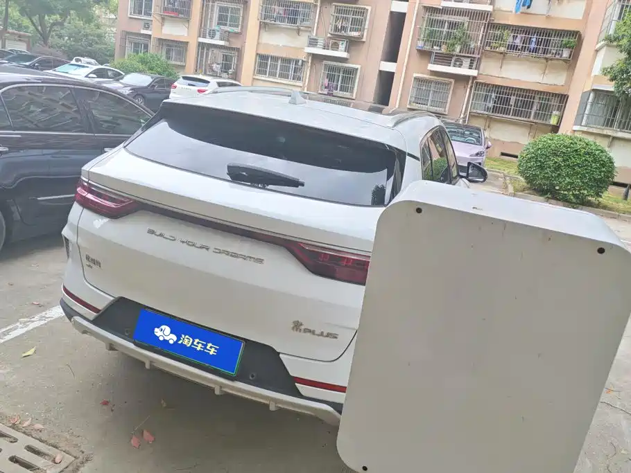 BYD PLUS New Energy — миниатюра 3