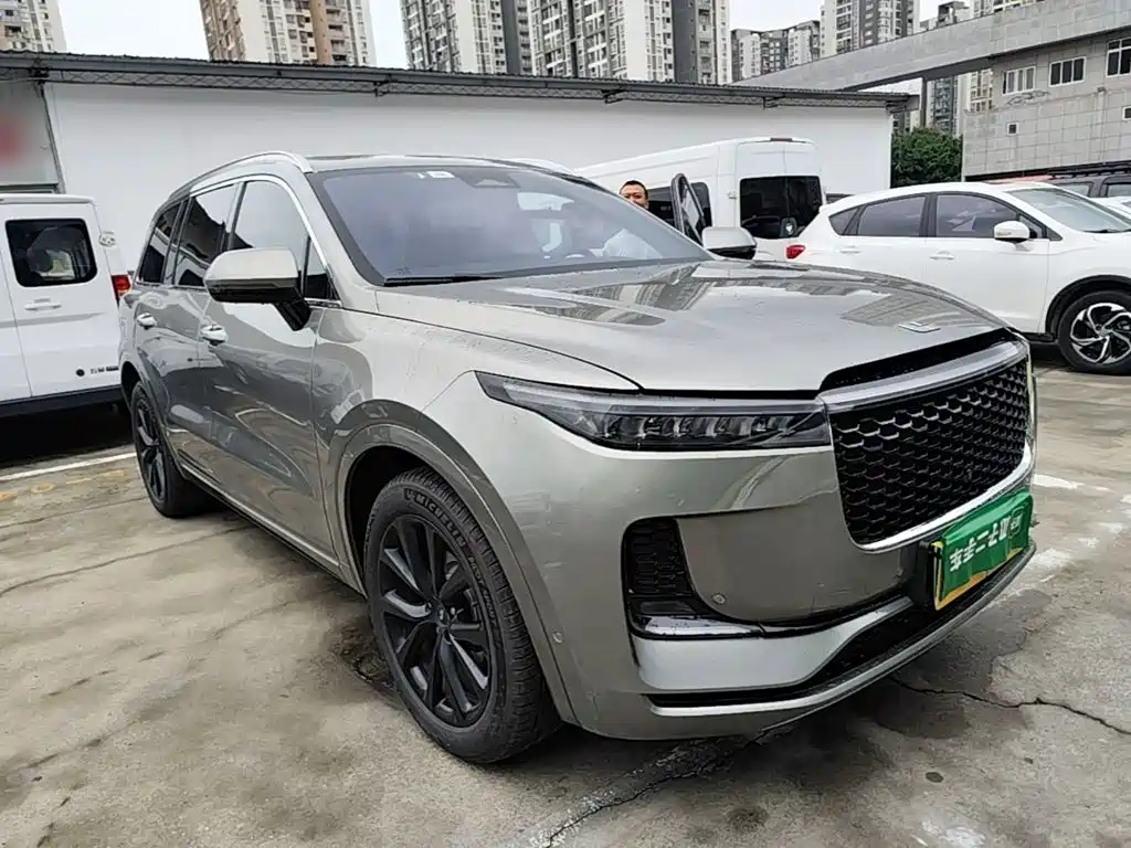 Li Auto Li ONE — миниатюра 22