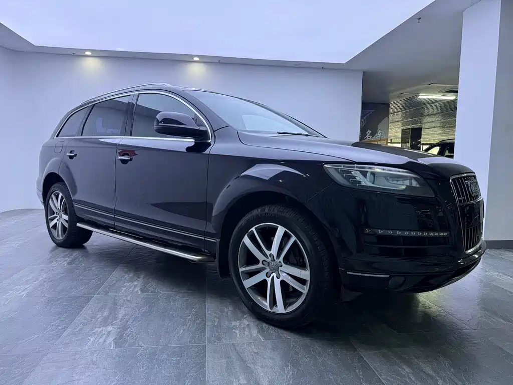 Audi Q7 — миниатюра 3