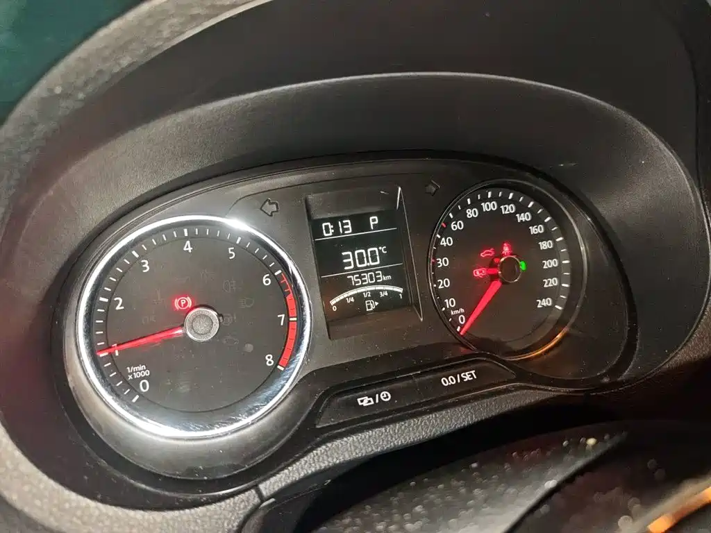 Volkswagen Polo — миниатюра 5