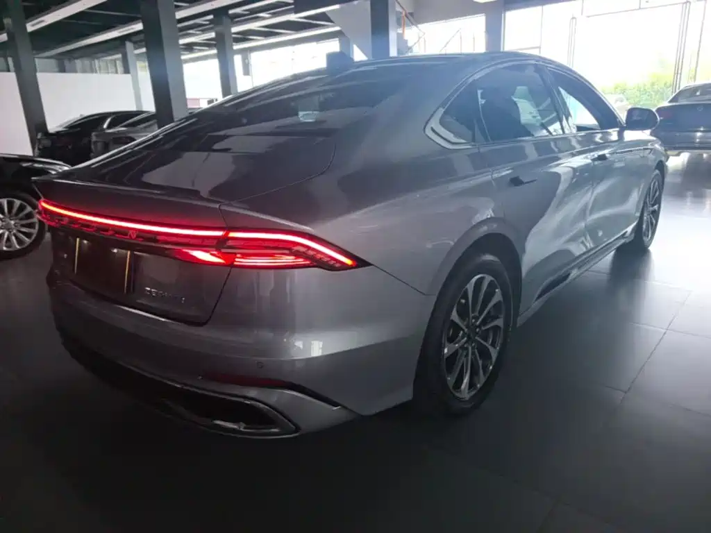 Lincoln Z — миниатюра 7