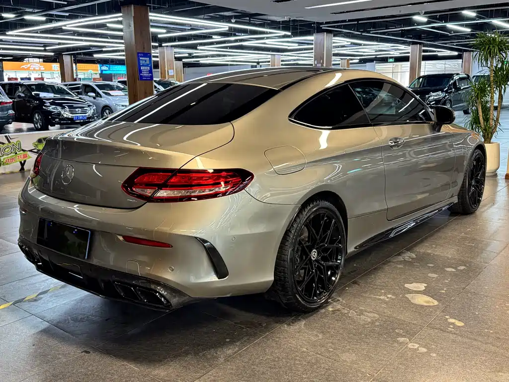 MERCEDES-BENZ C CLASS AMG