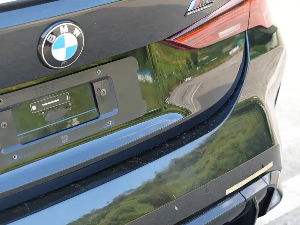 BMW M4 — миниатюра 6