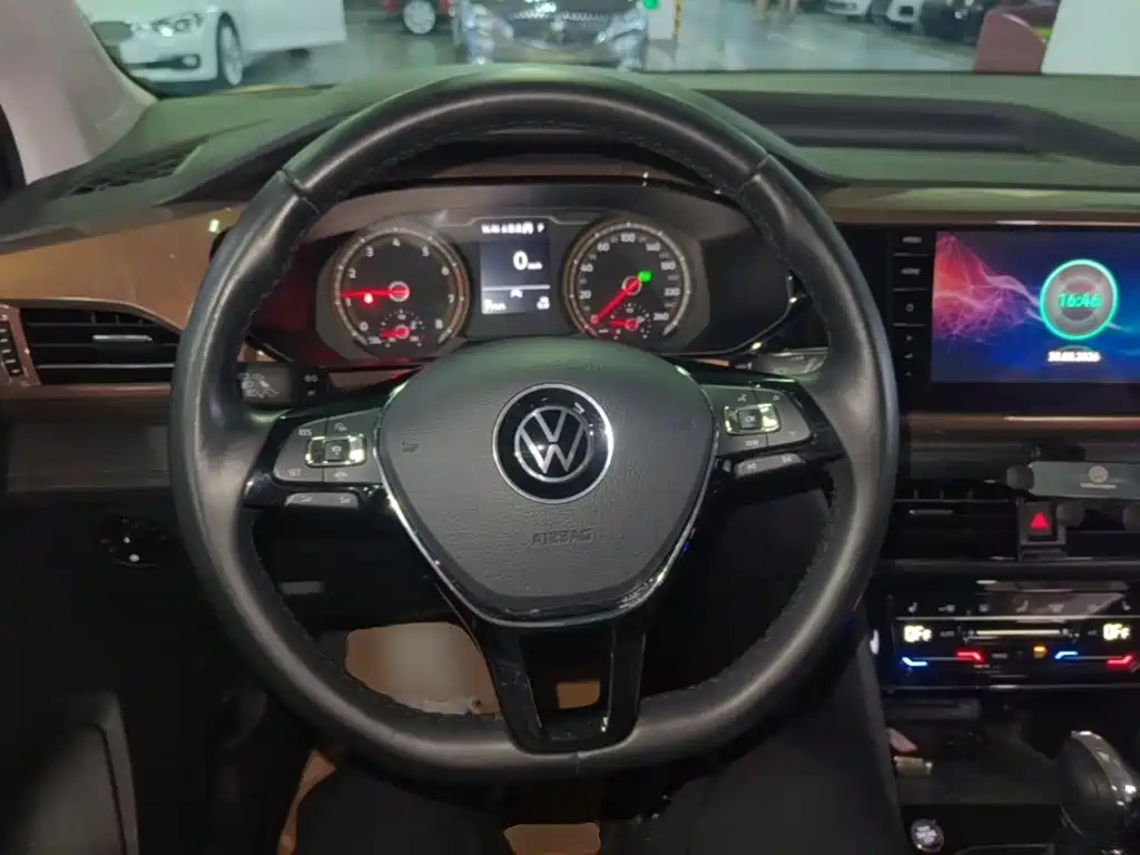Volkswagen Tharu — миниатюра 11