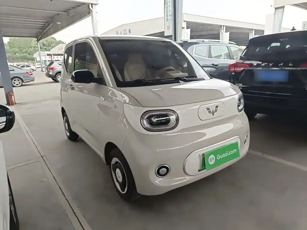Wuling MINIEV — миниатюра 4