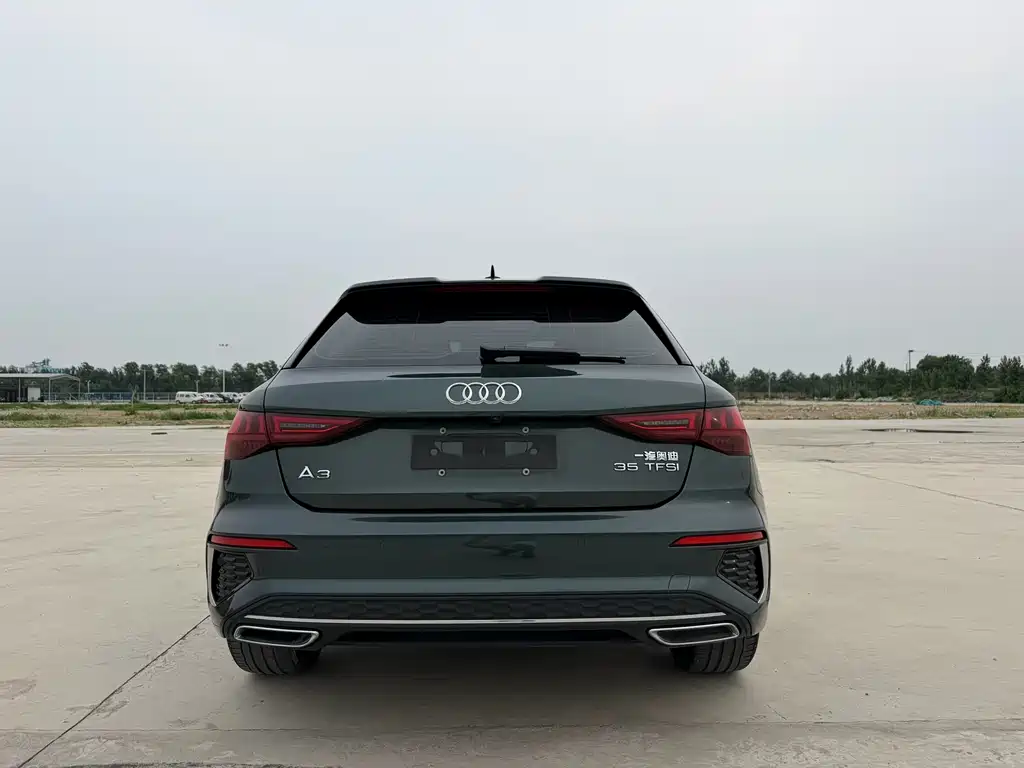 Audi A3 - фото 8