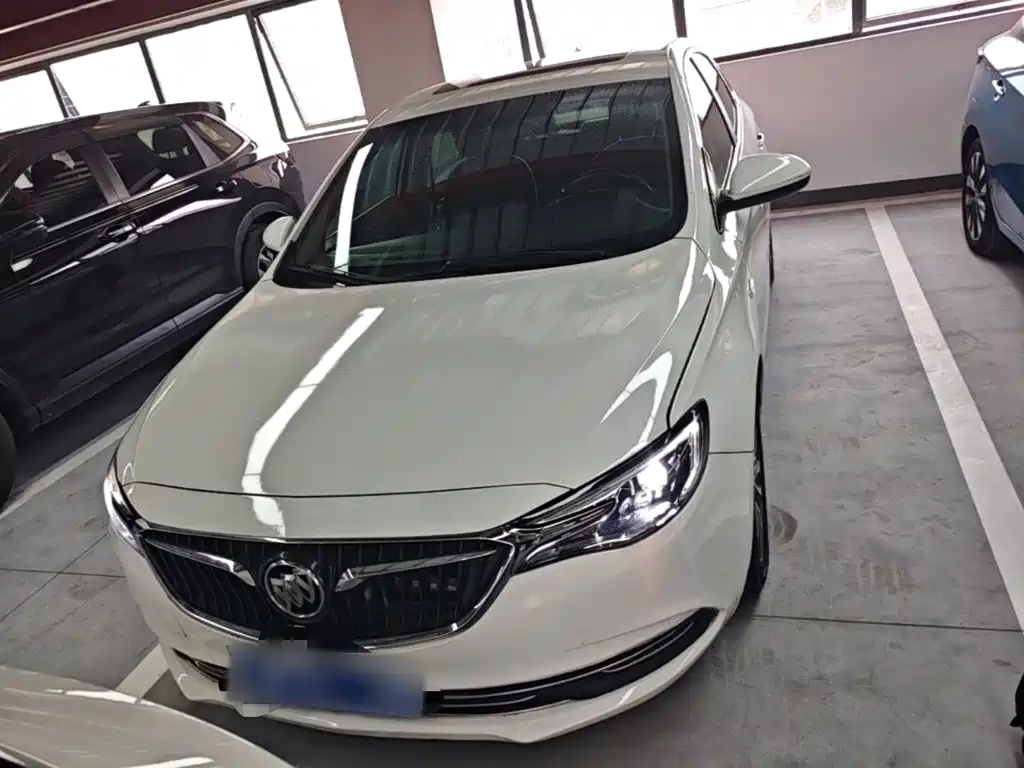 Buick Excelle — миниатюра 3