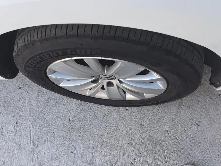 Volkswagen Sharan — миниатюра 6